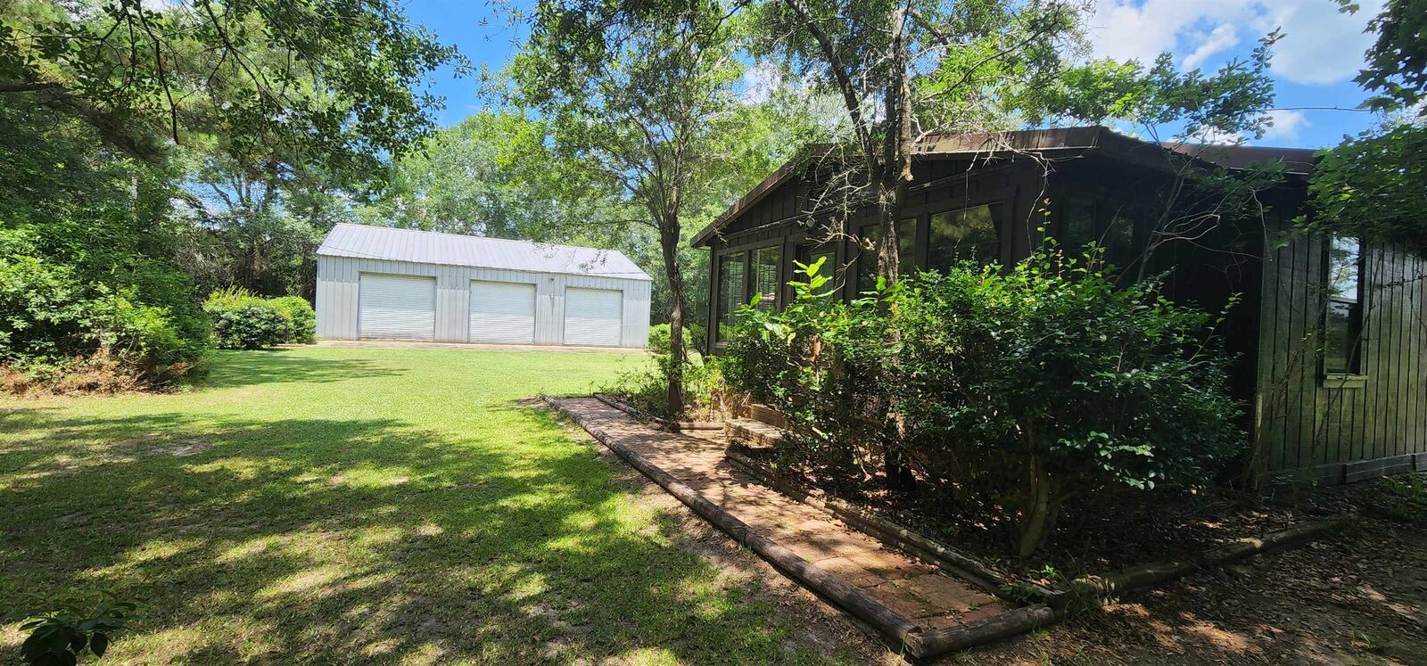 Property Photo:  129 Cr 809  TX 77612 