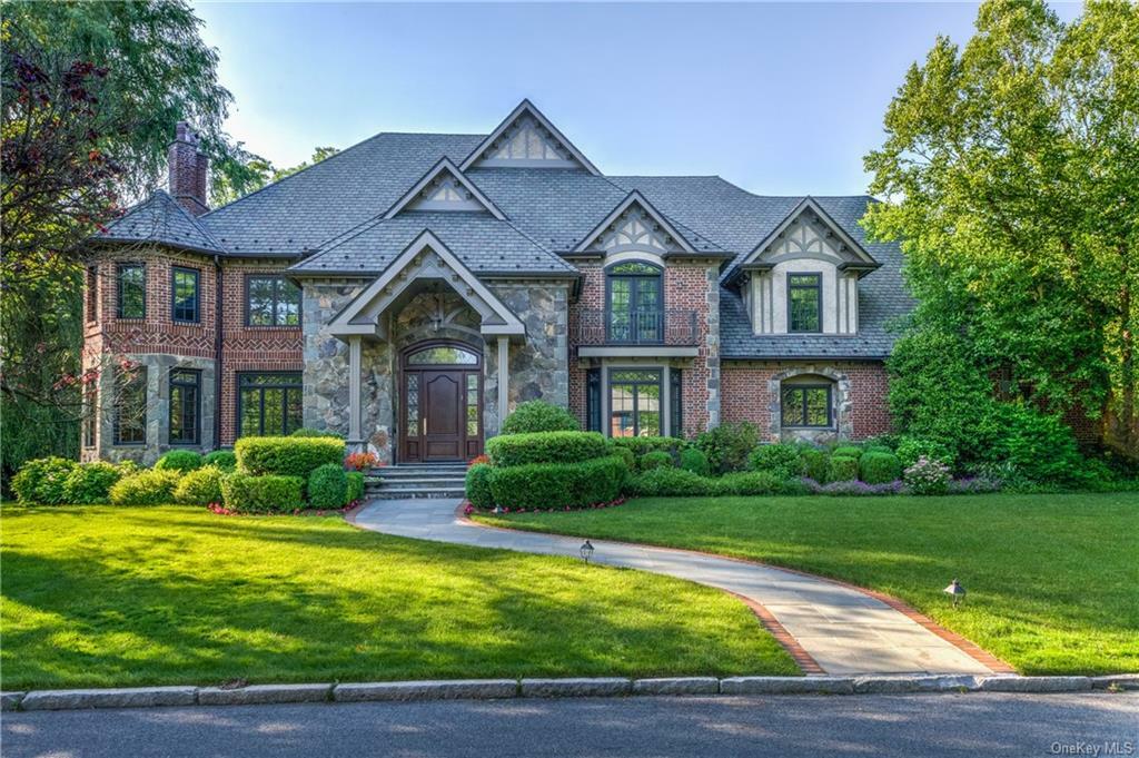 270 Trenor Drive  New Rochelle NY 10804 photo
