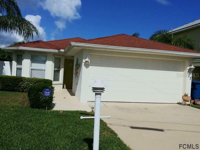 Property Photo: 137 Avalon Drive FL 32176