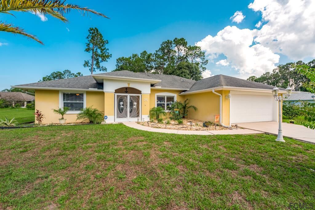 Property Photo: 26 Barrister Lane FL 32137