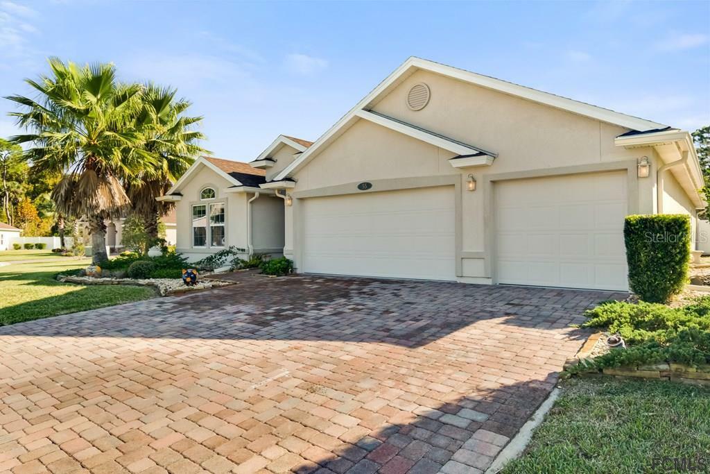 Property Photo: 55 Auberry Drive FL 32137