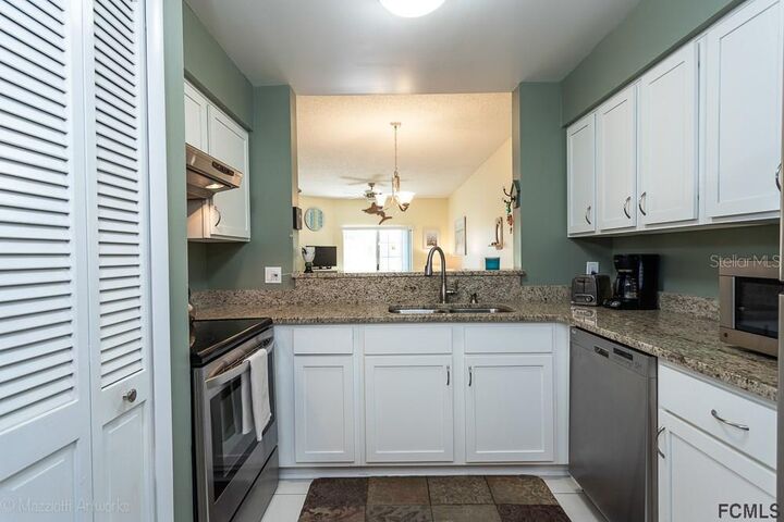 Property Photo:  60 Rivers Edge Lane 60  FL 32137 