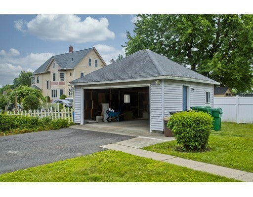 Property Photo: 27 Otis St MA 01020