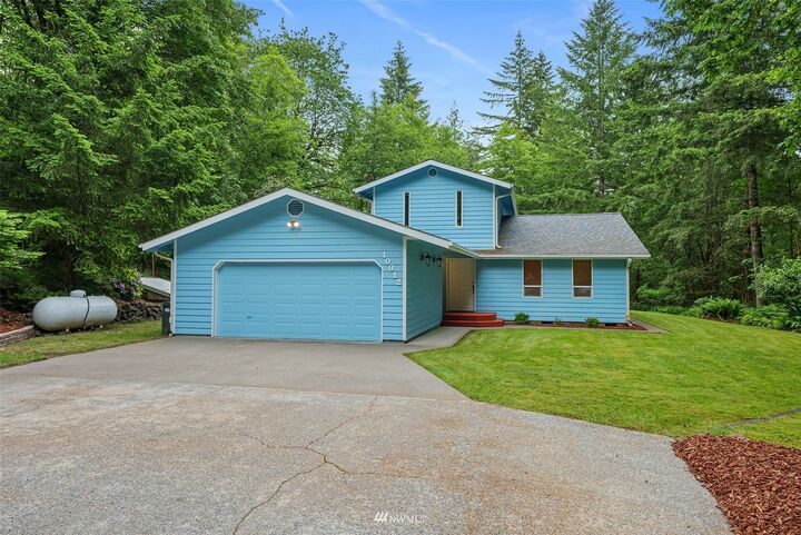 Property Photo:  10012 Jayhawk Lane SW  WA 98512 