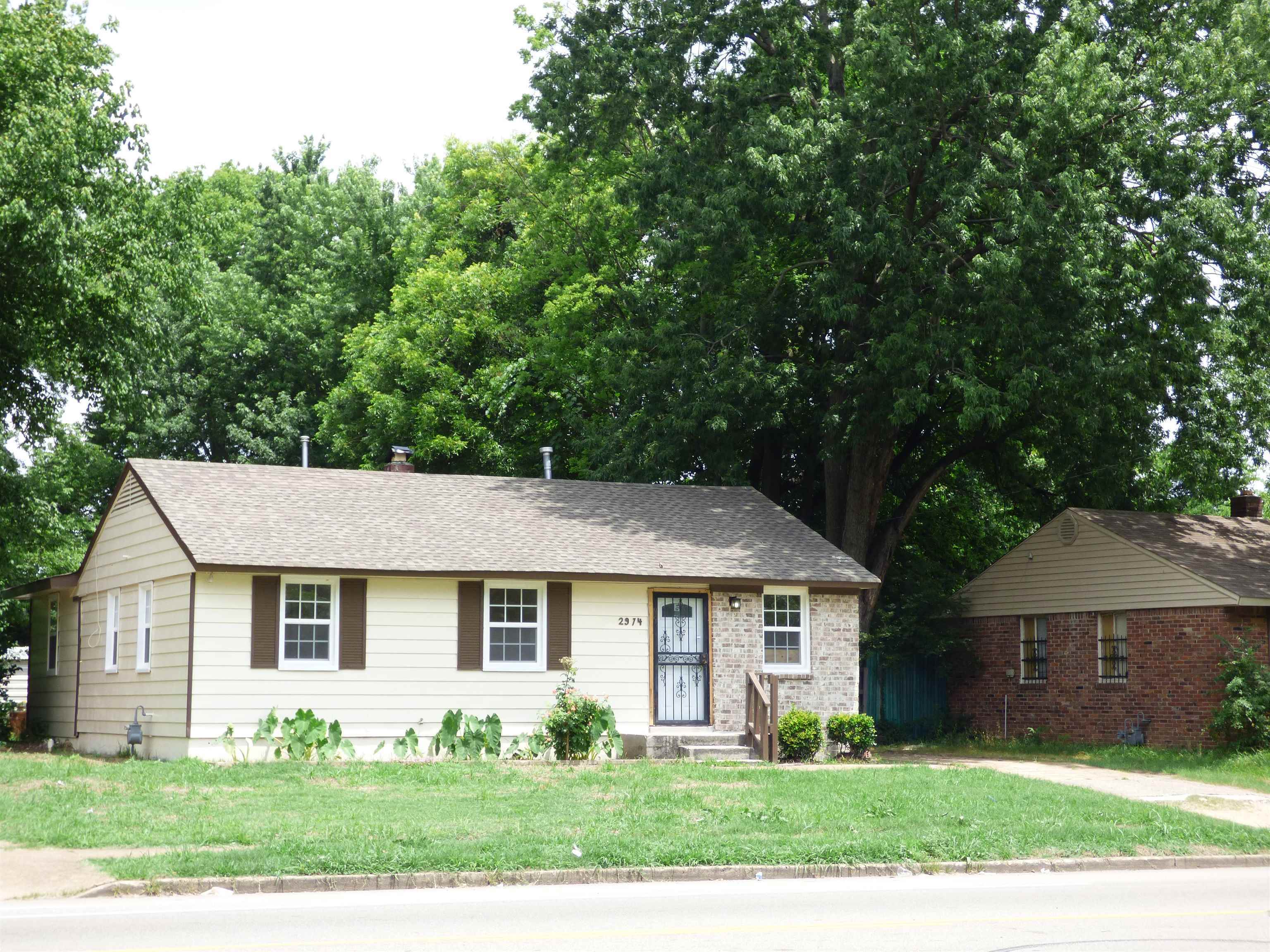 Property Photo:  2974 Semmes Ave  TN 38114 