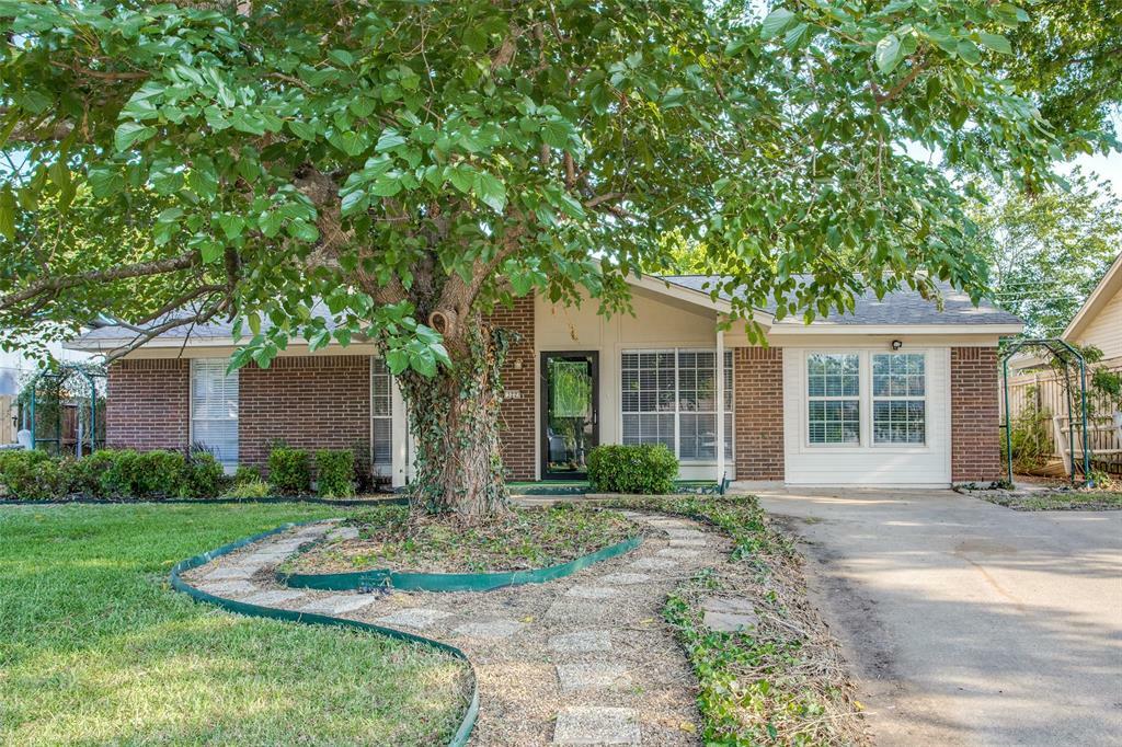 322 Linkmeadow Drive  Duncanville TX 75137 photo