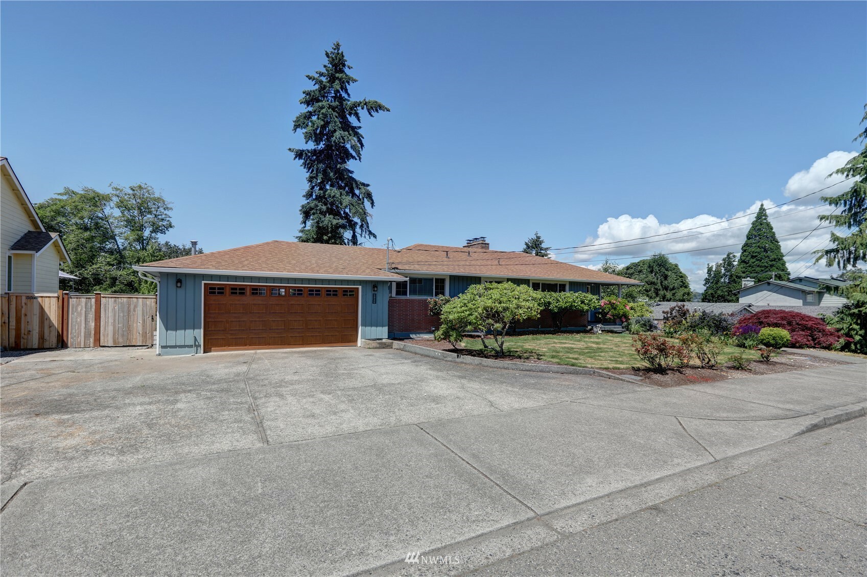 Property Photo:  1926 Westridge Avenue W  WA 98466 