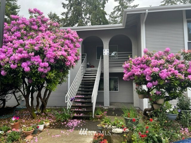 Property Photo:  17104 NE 45th Street  WA 98052 