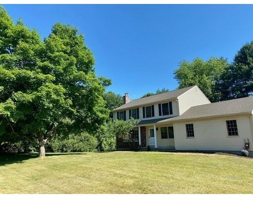 Property Photo: 3 Woodpark Cir MA 02421