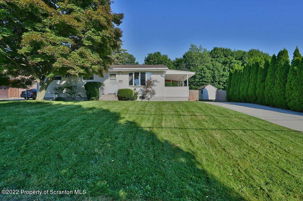 Property Photo:  3269 Oak Avenue  PA 18505 