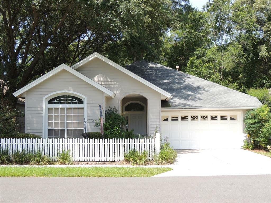 Property Photo:  10364 SW 51st Lane  FL 32608 