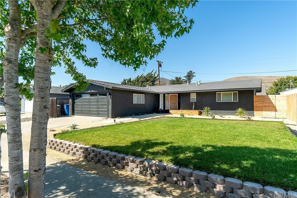 Property Photo:  1366 Avalon Street  CA 93405 