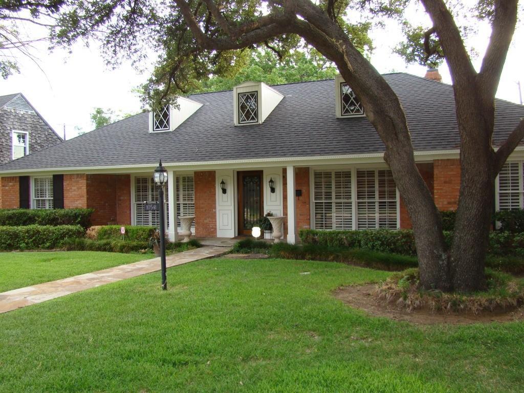 Property Photo:  10541 Countess Drive  TX 75229 
