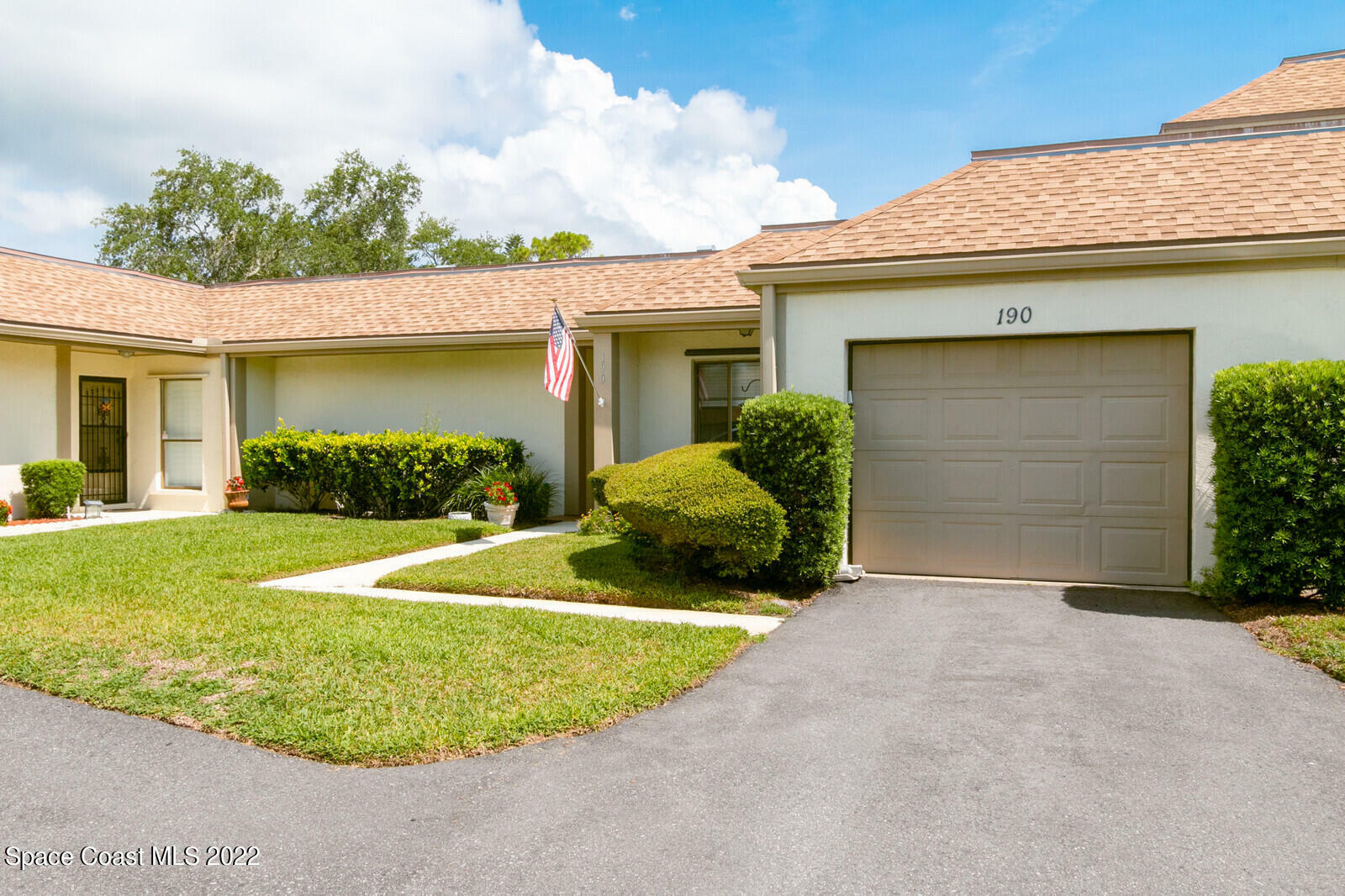 Property Photo:  190 Country Club Drive  FL 32940 