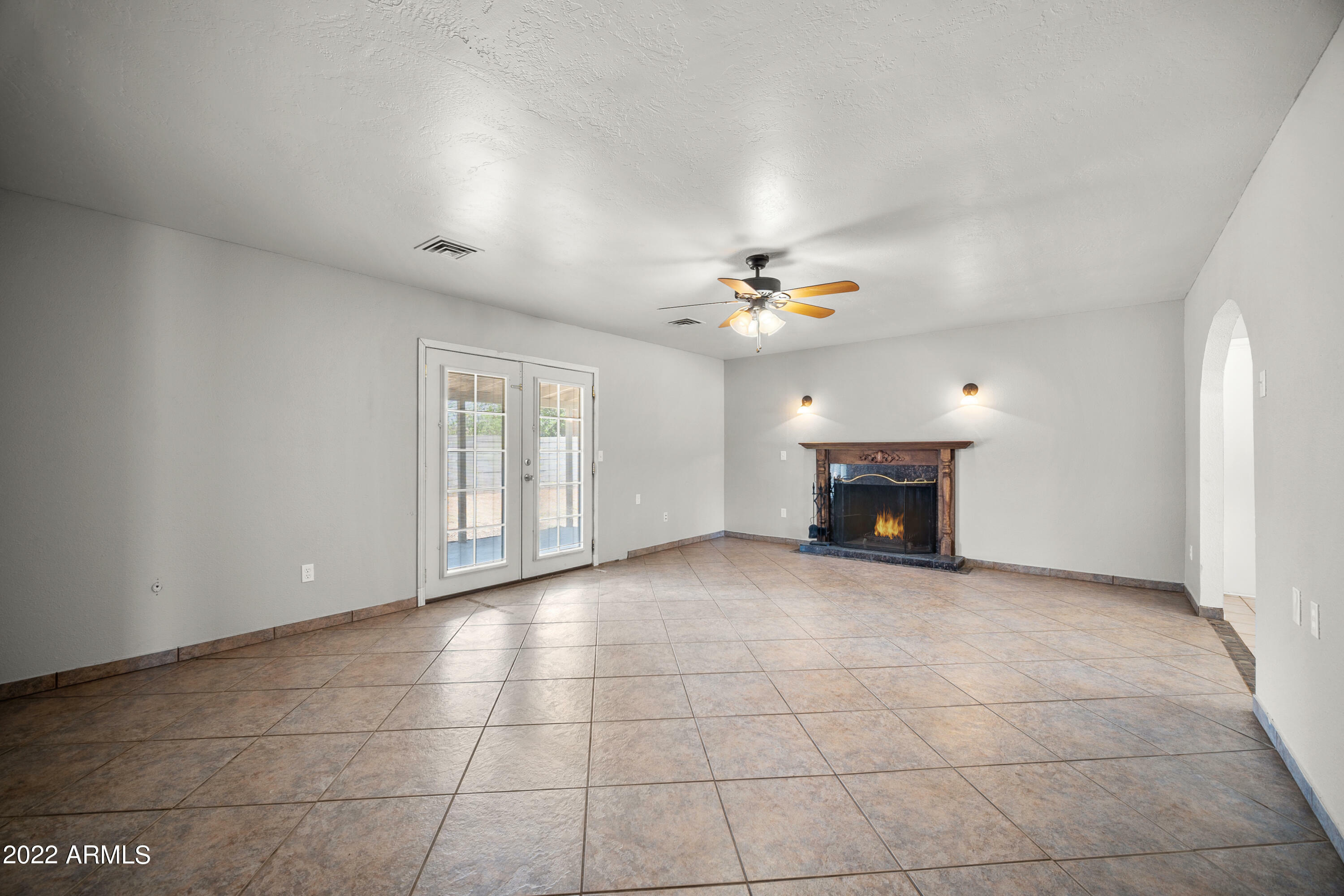 Property Photo:  484 S Oxbow Drive  AZ 85390 