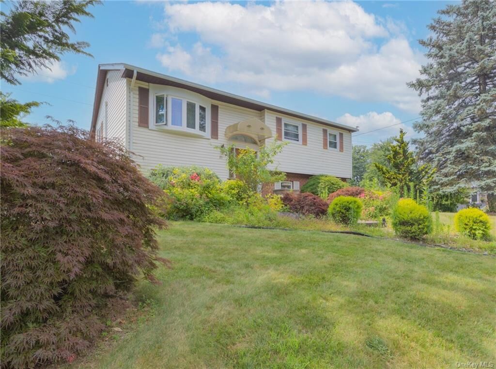 Property Photo:  21 Amarillo Drive  NY 10954 