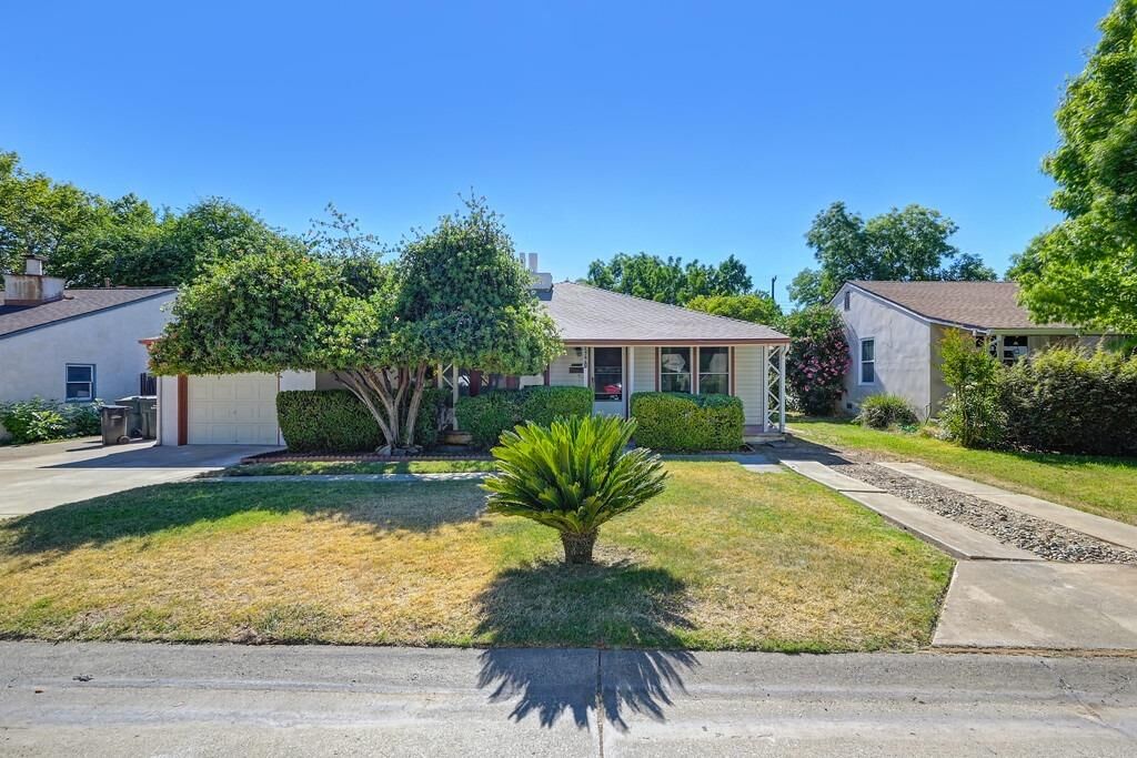 Property Photo:  2581 Watson Street  CA 95821 