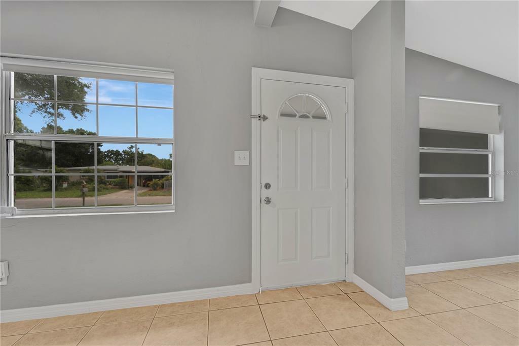 Property Photo: 3919 Longhorn Drive FL 34233