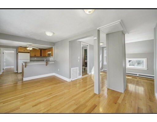 Property Photo: 133 Brattle St 2 MA 02474