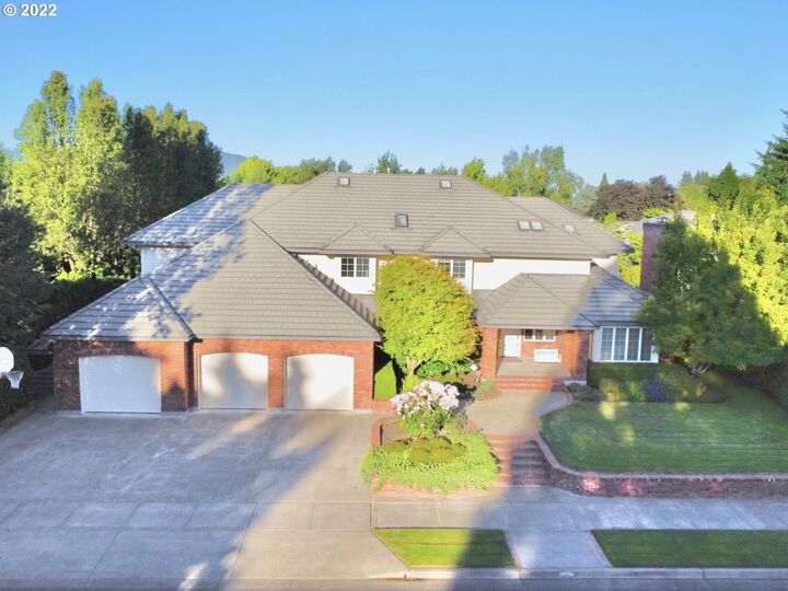 2035 Musket St  Eugene OR 97408 photo