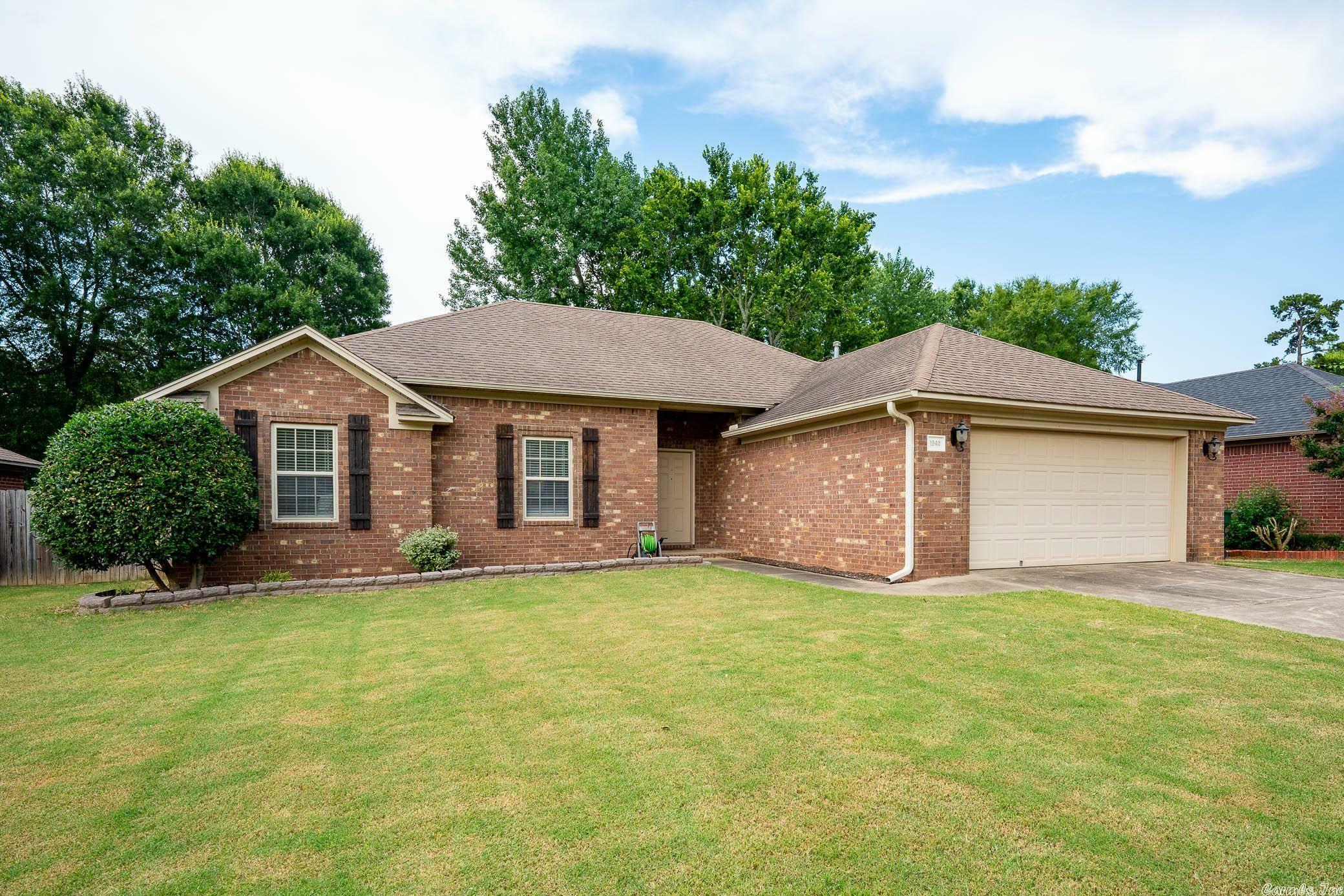 Property Photo:  1940 Clarks Drive  AR 72034 