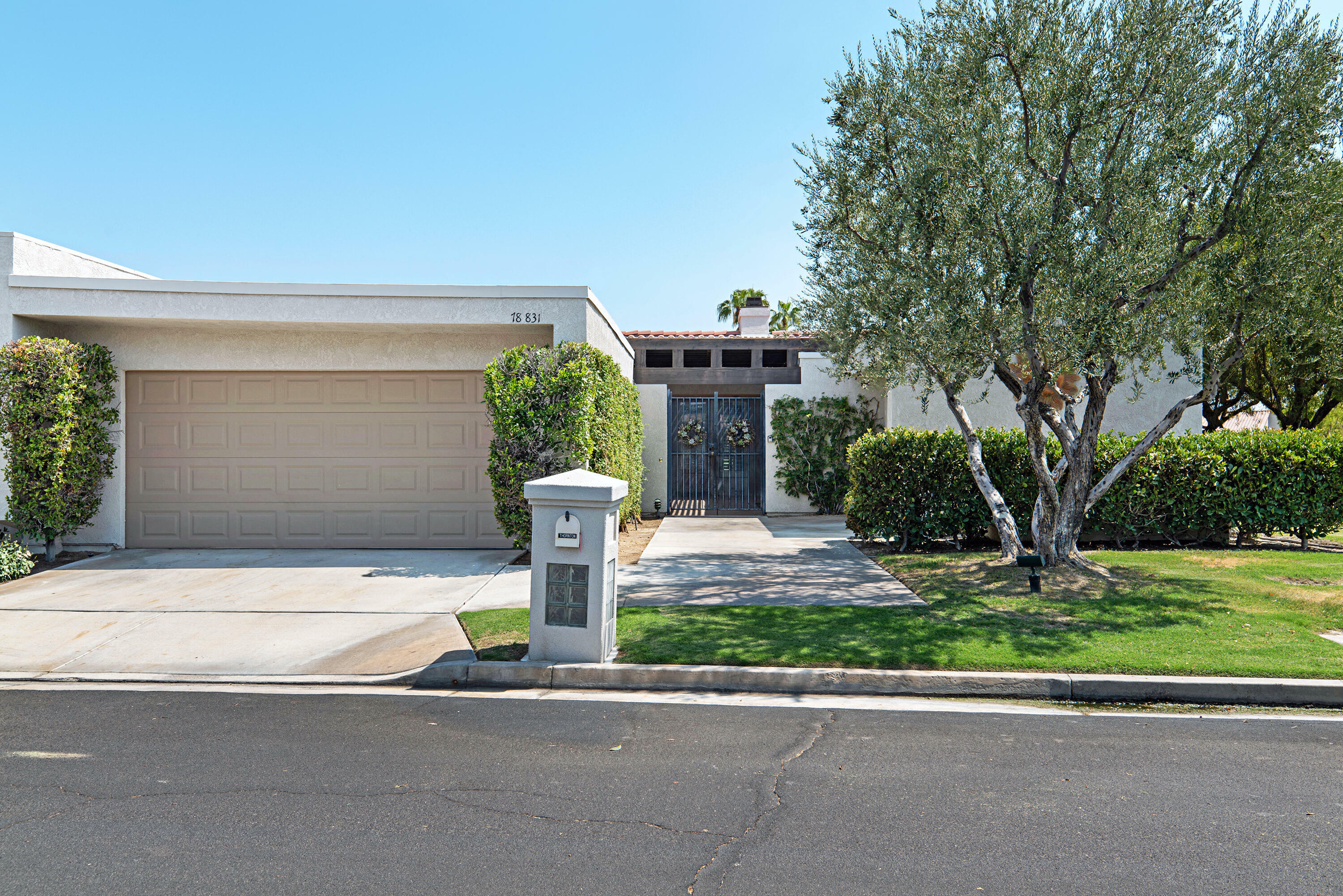 Property Photo:  78831 Montego Bay Circle  CA 92203 