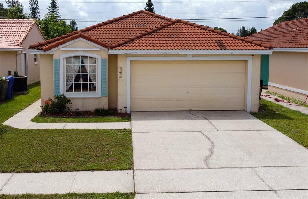 Property Photo: 2281 Santa Lucia Street FL 34743