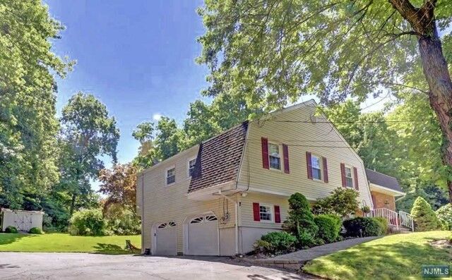 Property Photo: 7 Bonita Terrace NJ 07470