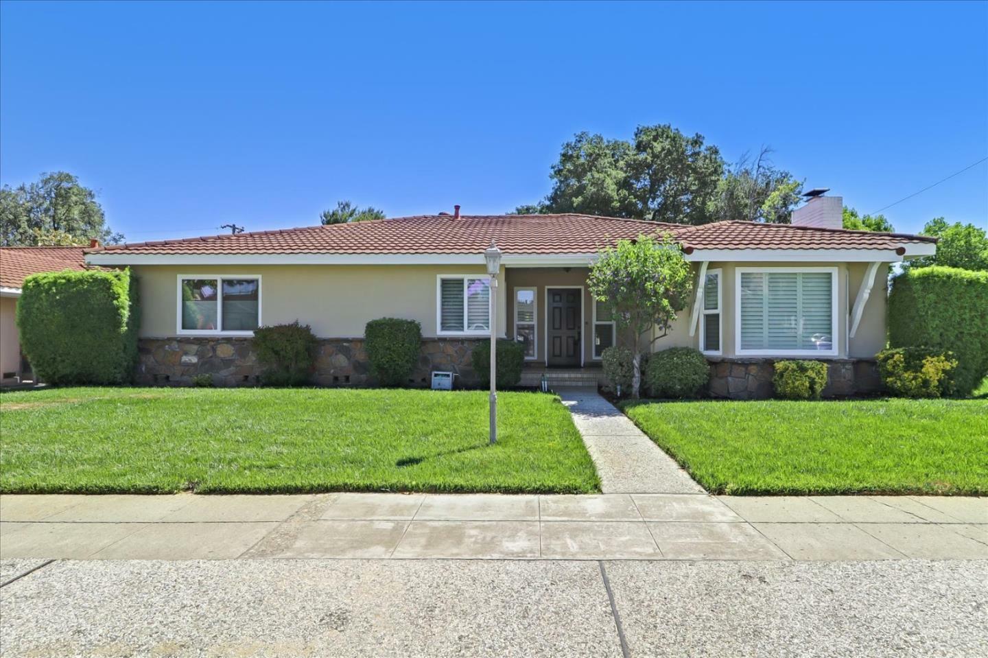Property Photo: 3388 Cardin Avenue CA 95118