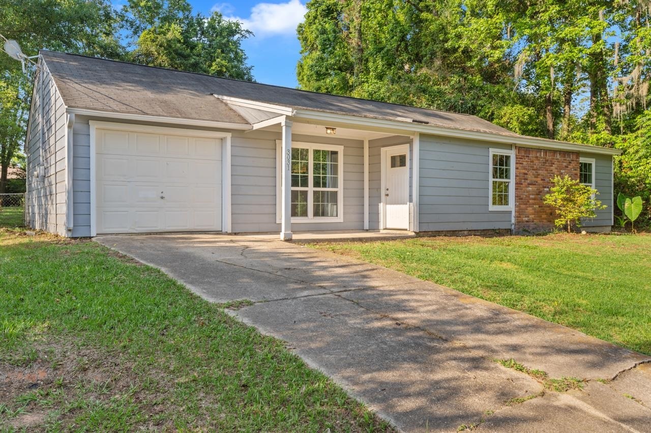 Property Photo:  3031 Whirl A Way Trail  FL 32309 