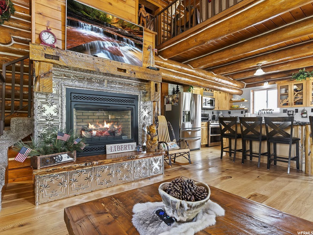 Property Photo: 7768 E 1075 N UT 84317