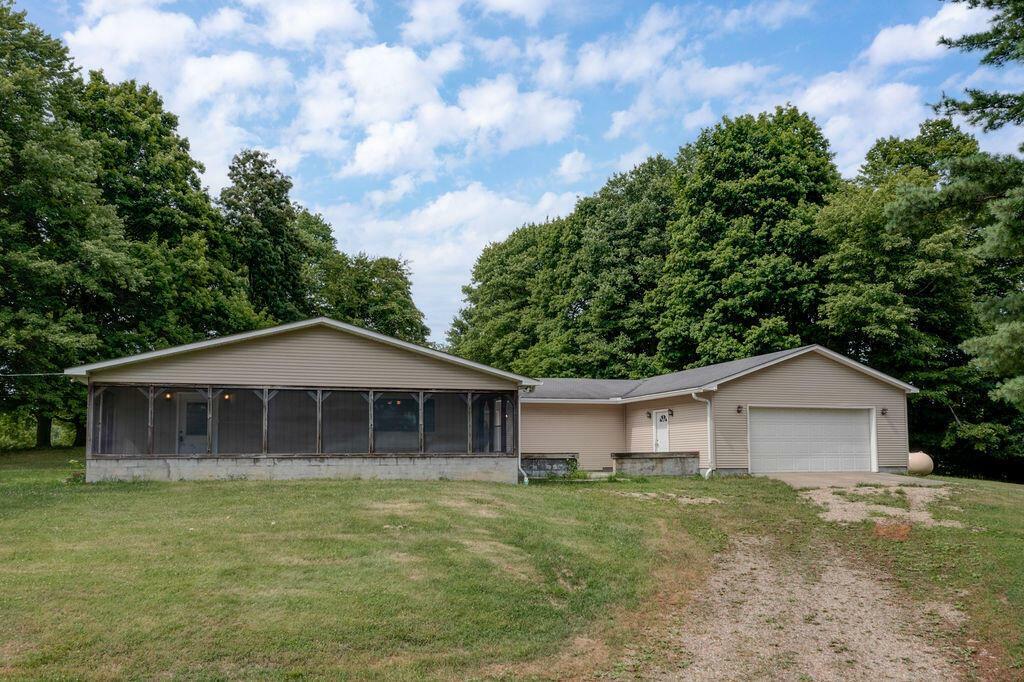 Property Photo:  4046 Gratiot Road SE  OH 43056 