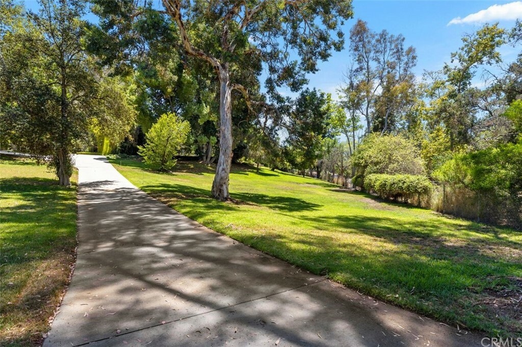 Property Photo:  442 W Hermosa Drive  CA 92835 