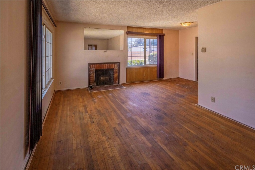 Property Photo:  6290 California Avenue  CA 90805 