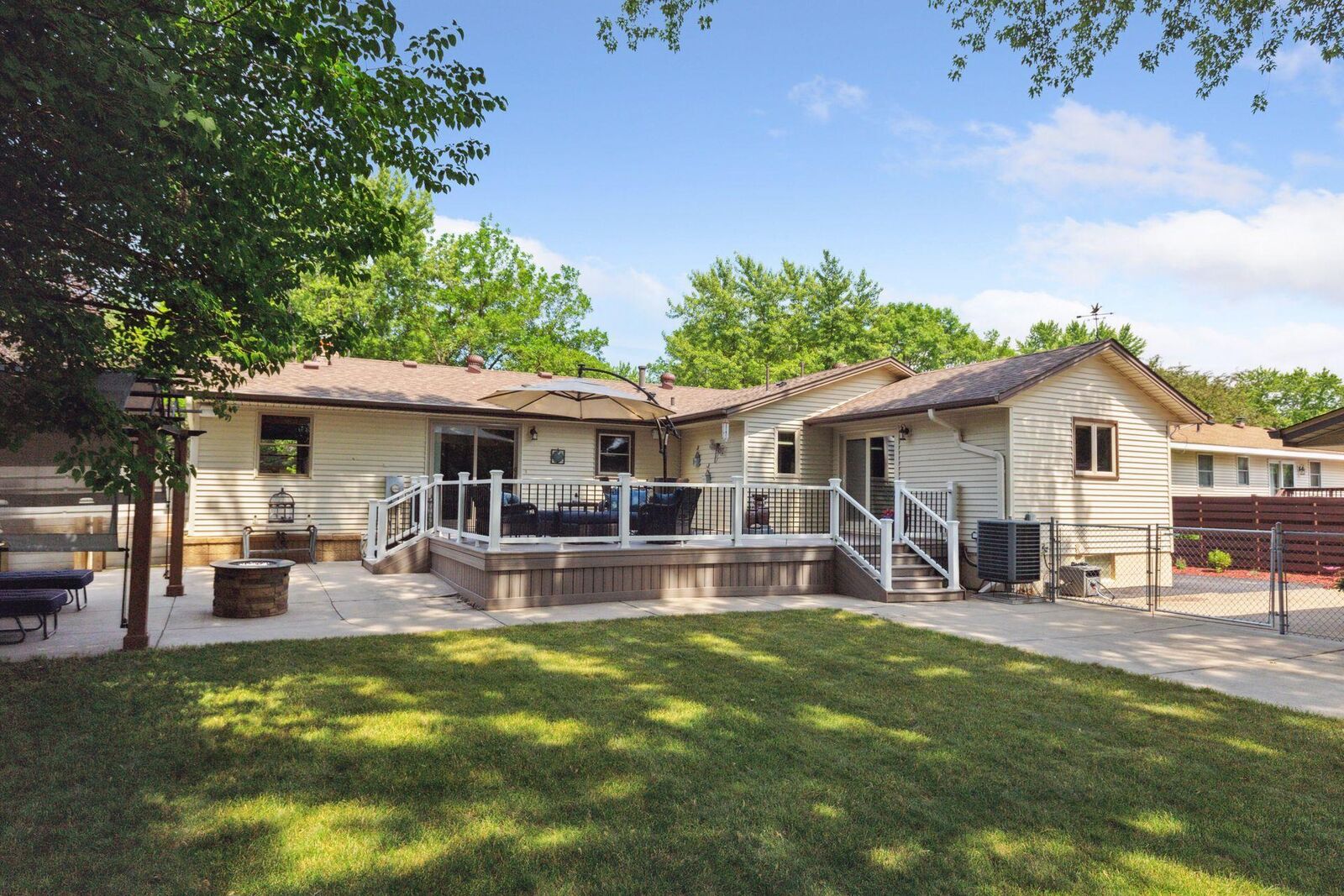 Property Photo:  8340 Lower 208th Street W  MN 55044 