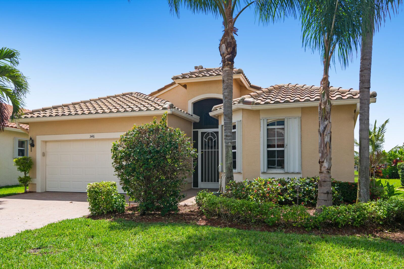 Property Photo: 346 NW Shoreline Circle FL 34986