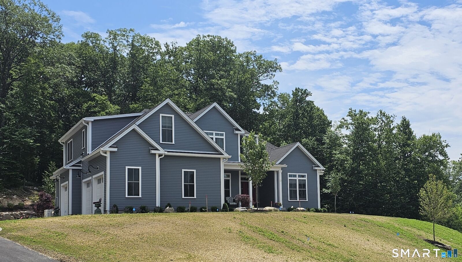 Property Photo: 61 Weatherstone CT 06001