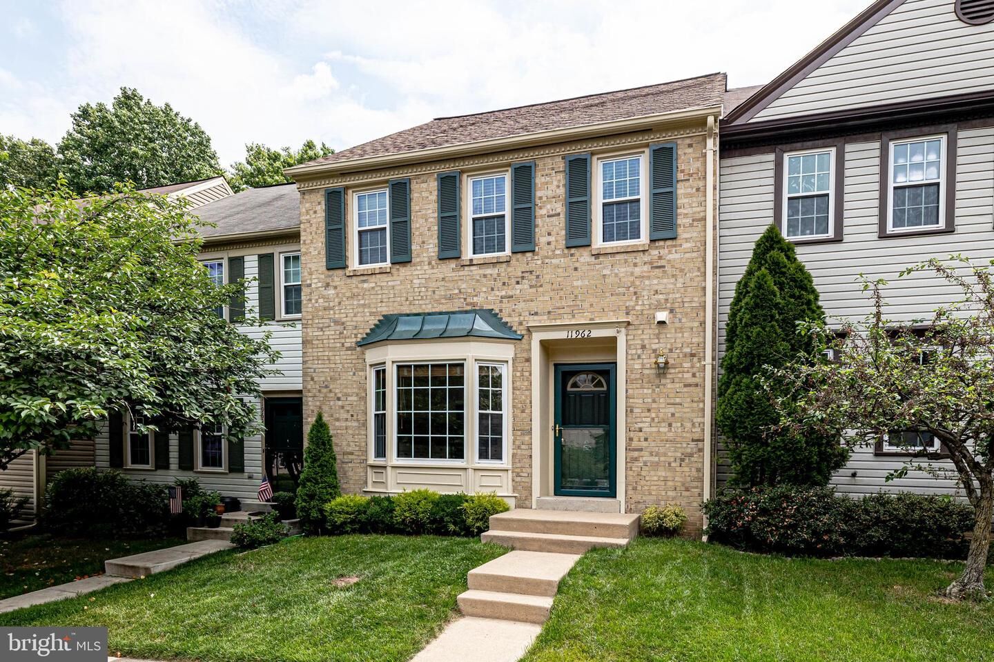 Property Photo:  11962 Sentinel Point Court  VA 20191 