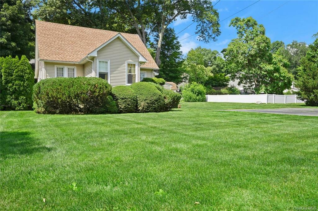 Property Photo:  1490 Florida Road  NY 10547 