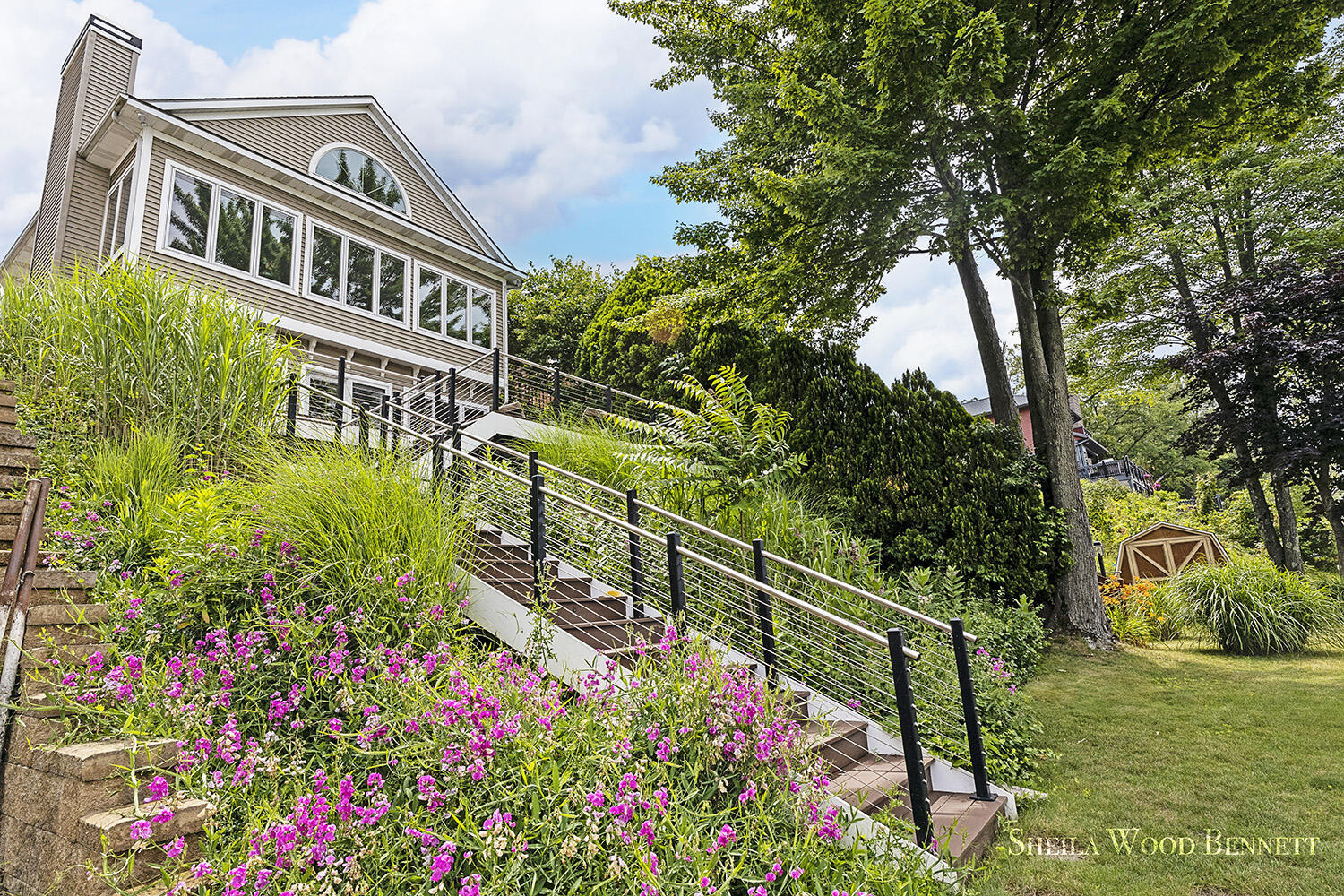 Property Photo: 7003 Goldenrod Avenue NE MI 49341