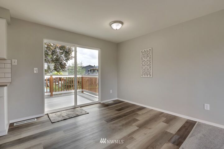 Property Photo: 843 Harmony Lane WA 98022