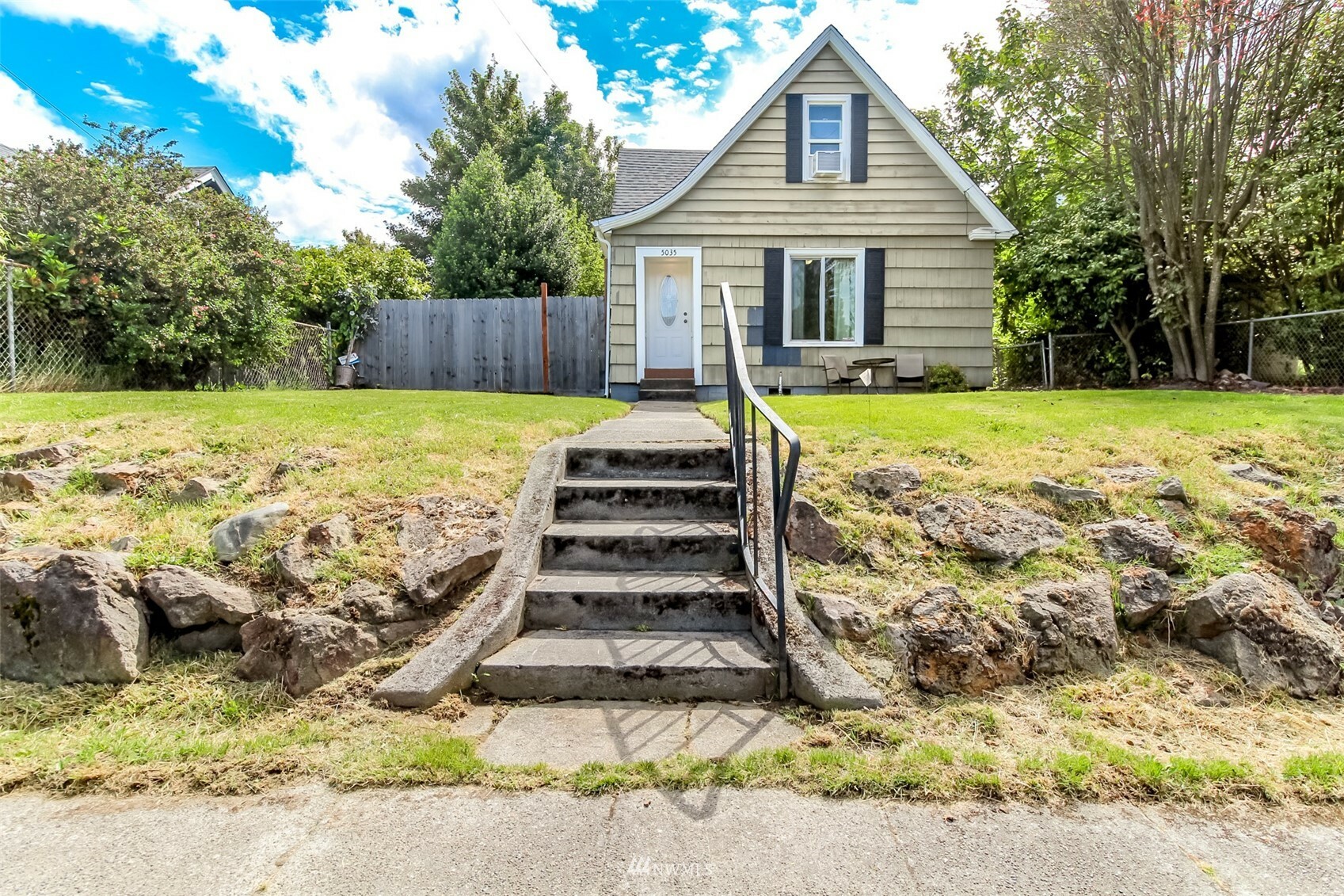 Property Photo: 5035 S M Street WA 98408