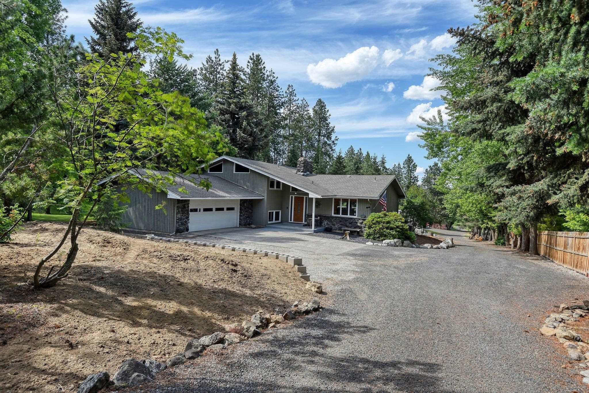 Property Photo: 4131 S Terra Verde Dr WA 99037