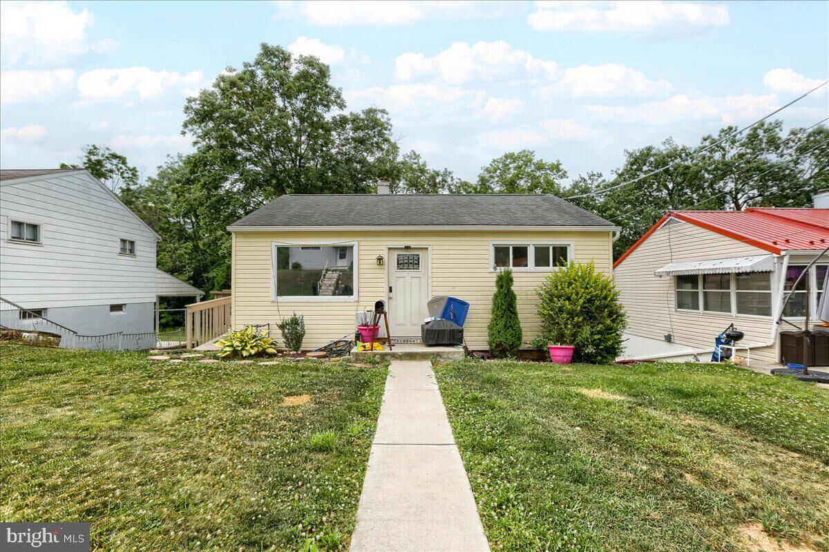 Property Photo: 4607 Hillside Road PA 17109