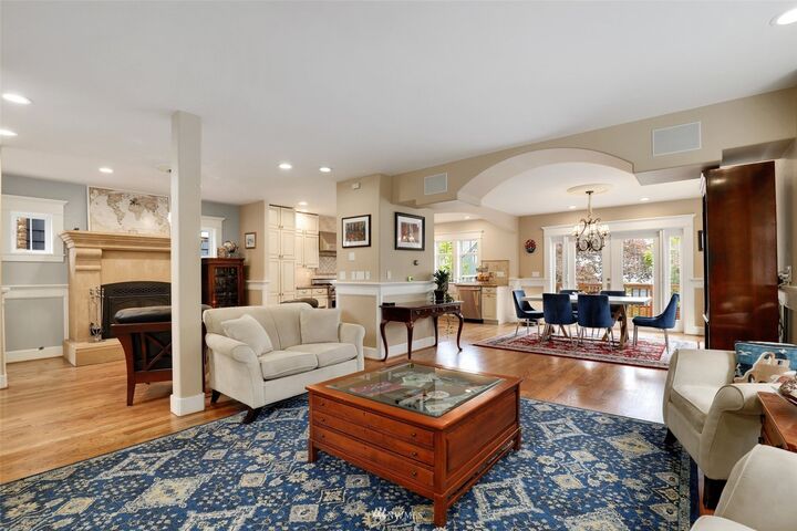 Property Photo: 2008 32nd Avenue S WA 98144