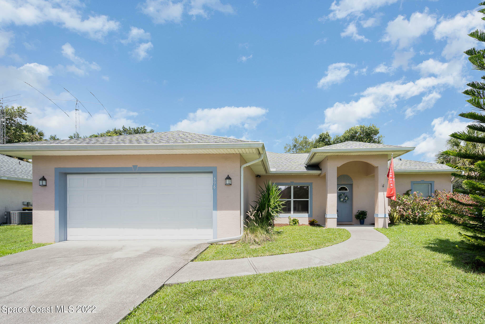 Property Photo:  898 Brookson Avenue NW  FL 32907 