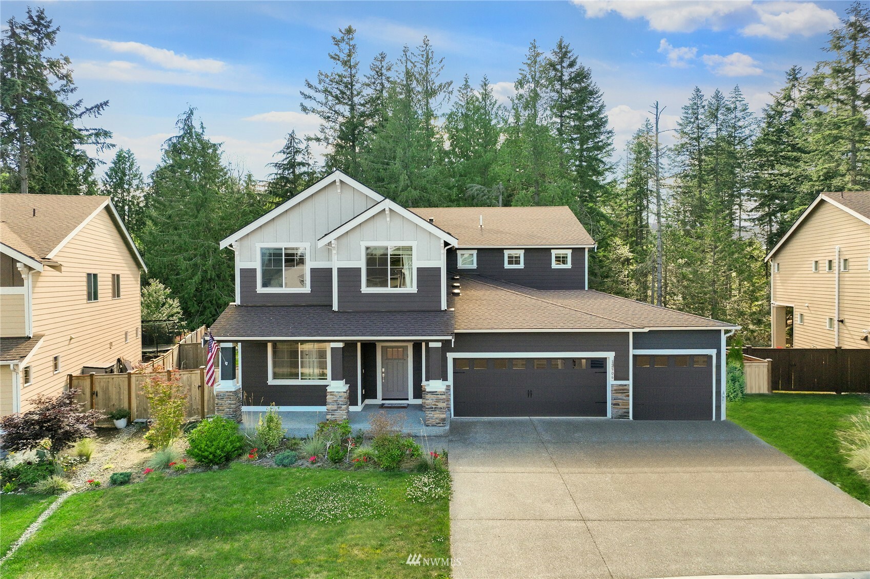 Property Photo: 12506 Emerald Ridge Boulevard E WA 98374