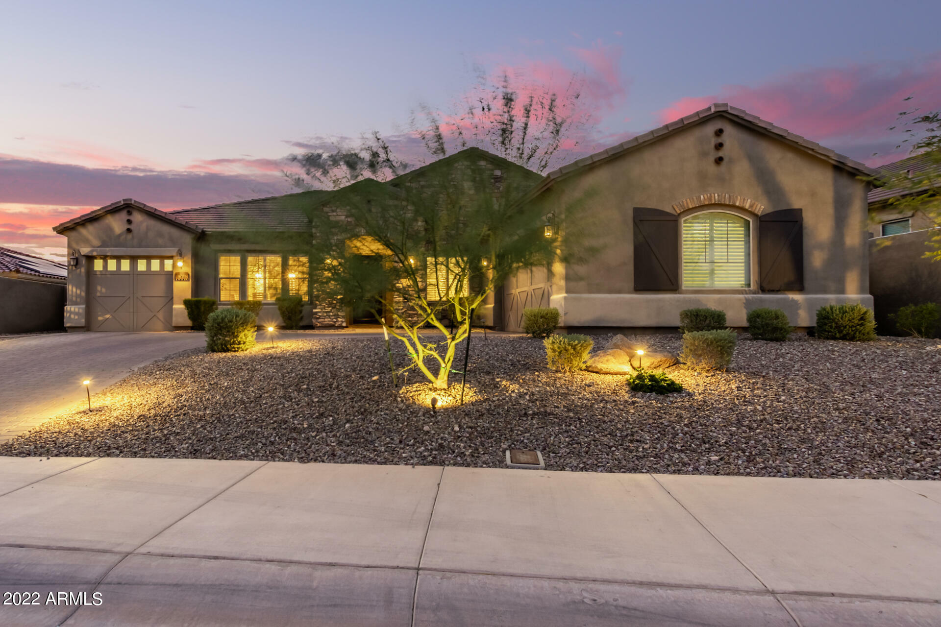 Property Photo: 10778 N 137th Street AZ 85259
