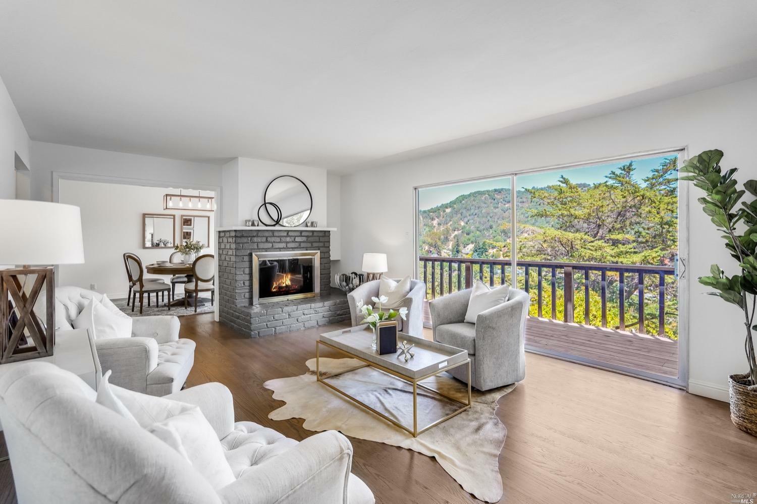 Property Photo: 8 Vineyard Drive CA 94901