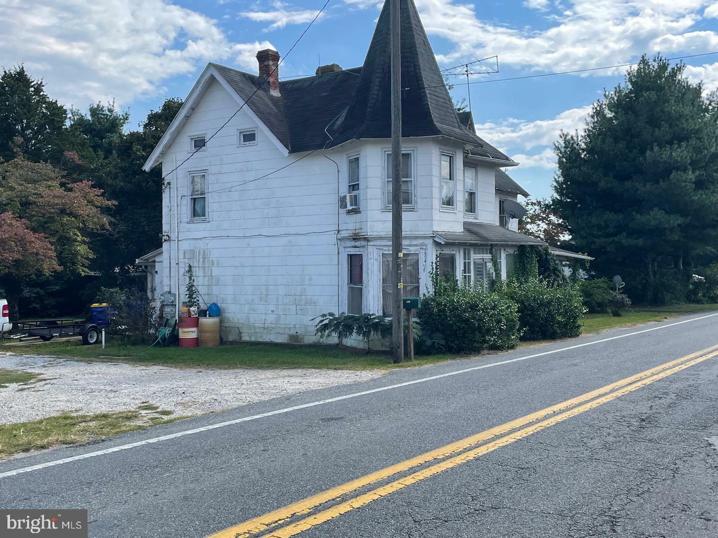 Property Photo:  20561 Conrail Road 2  DE 19933 